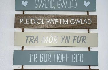 4-6 Guests in centre location with stunning views - Photo 40