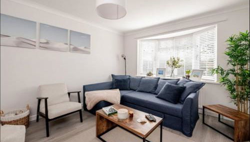 Modern Coastal Retreat, HotTub, Fire Pit, Pets welcome - Foto 4