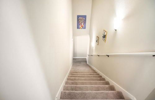 Tigers Stripe Stay Luxury Retreat by LSU - CL5602 - Foto 29