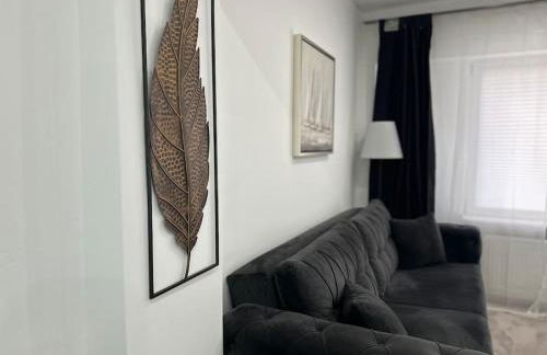 Zentrale, stilvolle Wohnung - Foto 5