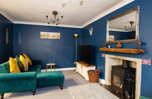 Charming 2 Bedroom Flat in the Heart of Kirriemuir - Foto 2