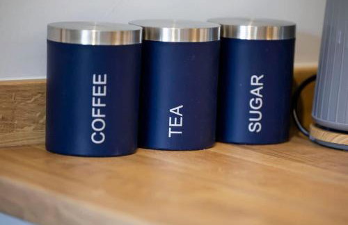 Charming Terrace House for Relaxing Retreat - Foto 11