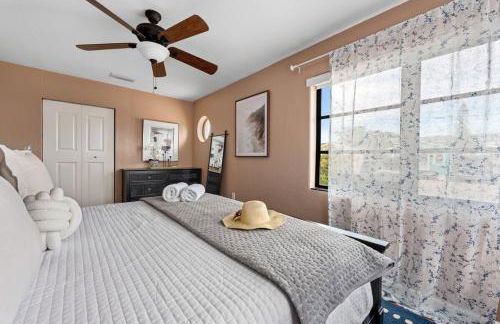 Family Friendly Home Near Beach and Downtown - Photo 18