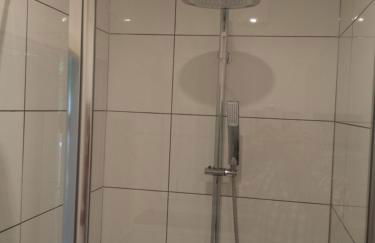 Moderne Wohnung in barockem Altstadthaus nahe Altstadt und Radweg - Photo 12