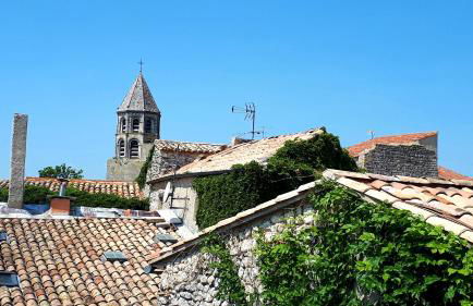 LA GARDE ADHEMAR, L'escalier Médiéval - Foto 3