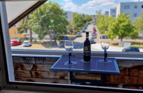 Schöne, helle 3 Zimmer mit Klimaanlage - Foto 5