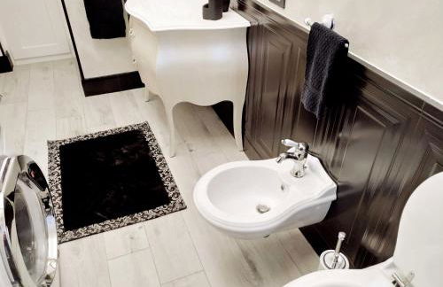 Alloggio Turistico Giulietta e ROMEO - INTERO APPARTAMENTO - Villafranca di Verona, Zimmer, Holiday Rooms - Foto 49