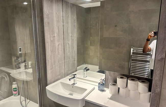 Birmingham - Cozy 2 Bed Apartment - Sleeps 4 - Foto 8