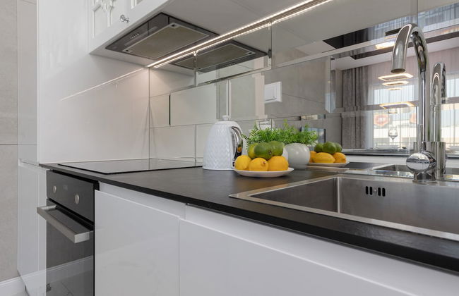 Elegant Apartment Warsaw by Renters - Photo 27