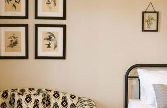 ~ The Cozy Farmhouse ~ | Sleeps 10+ | Farm Views - Foto 72