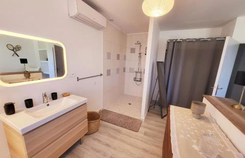 La Villa aux Cyprès bleu - Photo 11