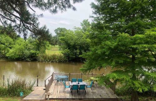 Experience Louisiana, Cabin on Bayou Petite Anse - Foto 42