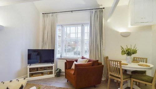 “The Sleepers Cottage” 2-6 people w/ free parking - Foto 3