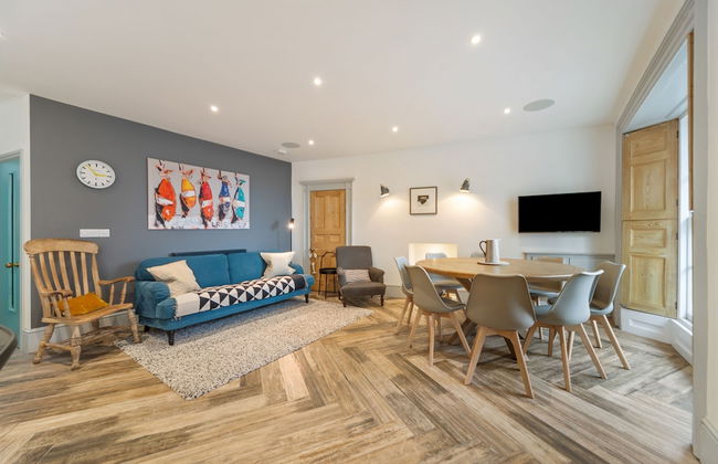 Windermere House - Sea Views Close to Harbour - Foto 10