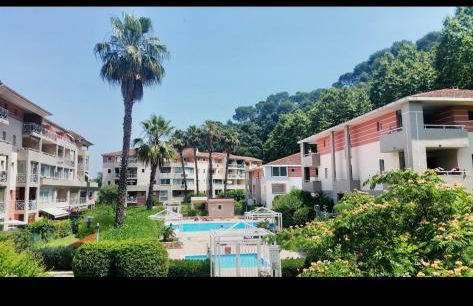 T2 moderne avec piscine, tennis et garage - Foto 2