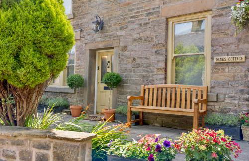 Danes Cottage - Luxury Peak District Retreat - Photo 44