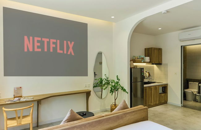 KIN WANDER TAN PHONG, THE MOONAGE - Foto 24