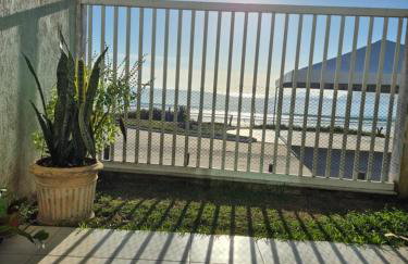 Casa NA PRAIA do Peró - Foto 1