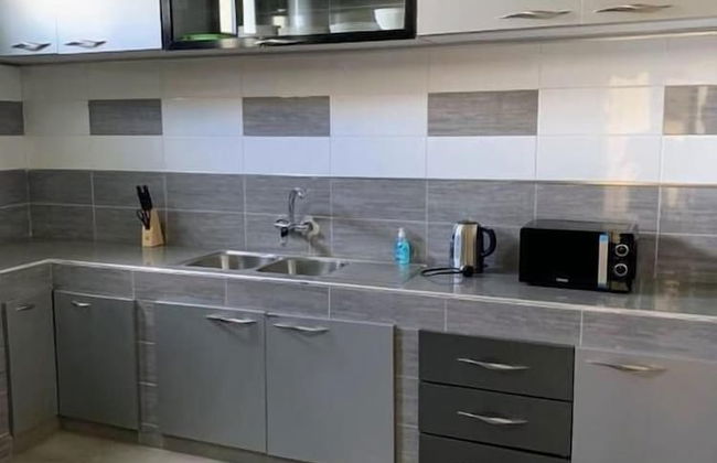 Lighthouse Signature Suites - Photo 52