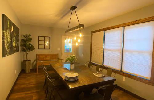 STUNNING RENOVATED 4BR House - Foto 26