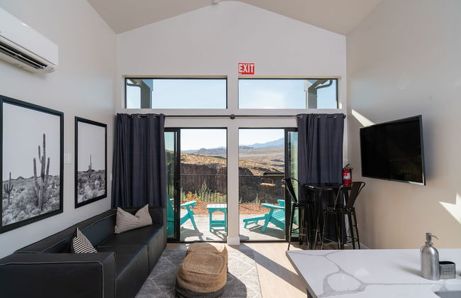 The Dwellings - Photo 17