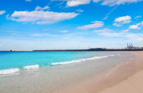 Holiday Apartments Malvarrosa Beach - Photo 67