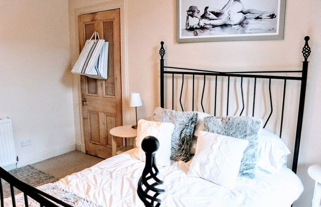 Cosy & Modern Apartment in Central Edinburgh - Foto 5