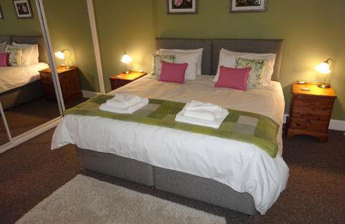 The Garden Flat - Photo 10