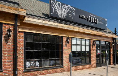 2mins DTPatioParking50 Roku TV400 Mbps - Foto 17