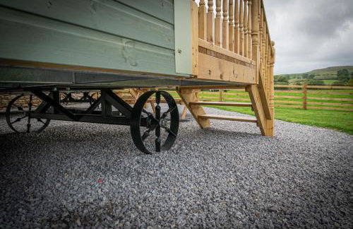 The Elm Shepod - Smardale Mill - Photo 2