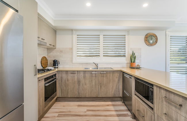 Newcastle Short Stay Apartments - Adamstown Townhouses - Photo 9