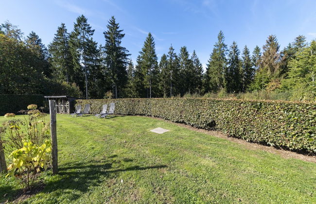 Lush Chalet Near Lake of Butgenbach - Photo 34