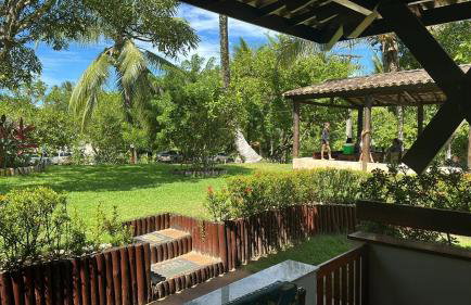 Duplex na praia - Pé na areia - Foto 33