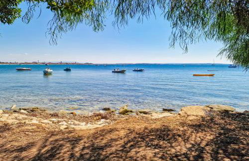 Acqua Chiara Beachfront Home - Foto 32