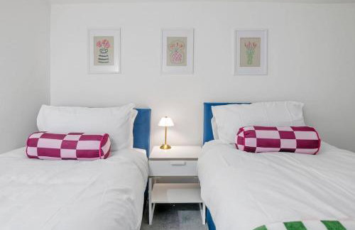 1Bed Contractor & Pilot flat - Parking & FAST WiFi - Foto 30