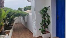 Beachfront Villa - Photo 4