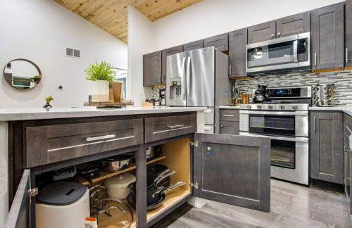 Mountain and Pond View, HotTub, Stars, Kid and Dog Friendly - Foto 10