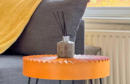 LUX 1 Bed Flat next to Station in Tooting - Photo 7