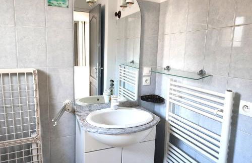 Maison à 200m de la plage avec jardin clos sur l'ILE GRANDE - Réf 283 - Foto 9