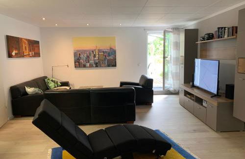 Ferienhaus Relax - Modernes Haus auf großem Grundstück im Grünen - Foto 9