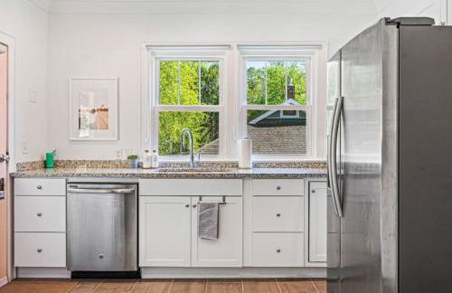 Charming House 5 Minutes to Downtown Chattanooga and Aquarium - Foto 18