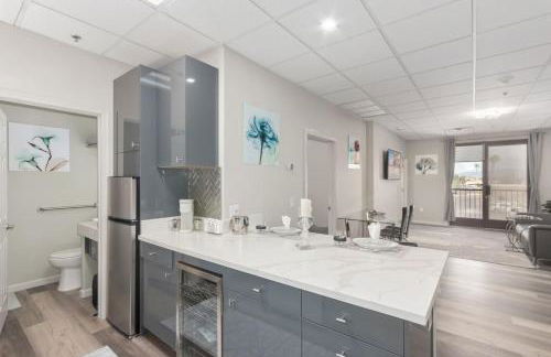 New 2 Bed 2 Bath On The Avenue - Foto 14