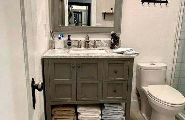 Orange You Glad you came - Photo 13