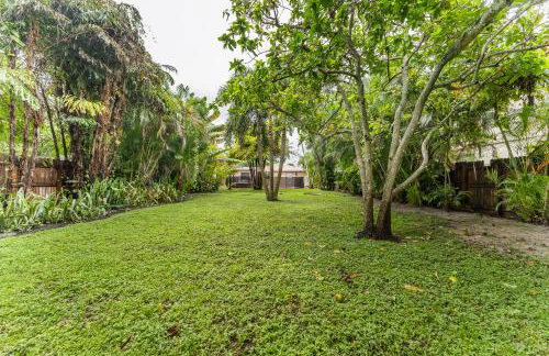 Spacious 5BR Home with Pool, Near Downtown & Beach - Foto 41