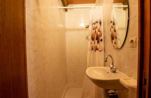 Maison mitoyenne avec Wifi, proche Sarlat, au cœur de la Dordogne - FR-1-616-22 - Foto 16