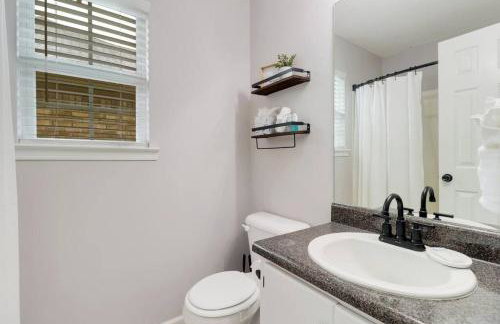 Lake Retreat near Savannah - Photo 14