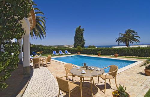 Villa Camena, private pool, sea view, residential area outside of the village Praia da Luz - Foto 2