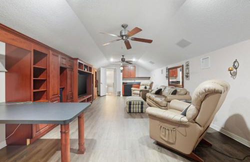 Charming 3BR Oasis Comfort, Pool & Sunshine home - Foto 16