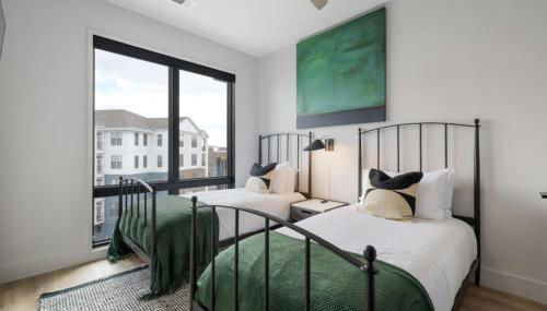 Walk to nightlife, Vanderbilt, Minutes to Broadway - Foto 5