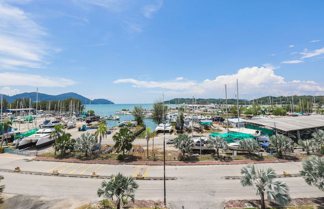 AnyLodge Waterfront Marina Island Pangkor - Foto 58